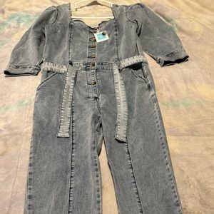 NWT Hayden Denim Jumpsuit. Size large